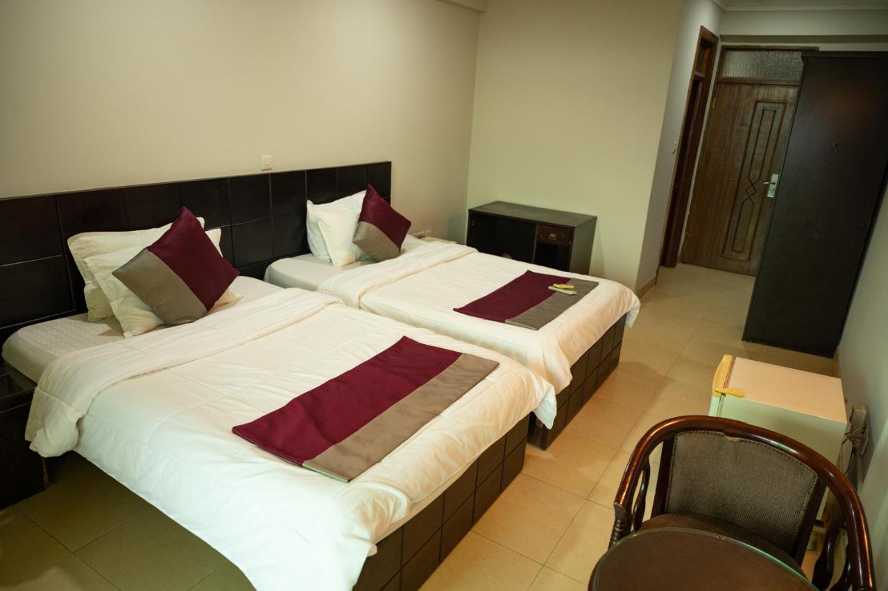 Korkdam Hotel Taifa Экстерьер фото